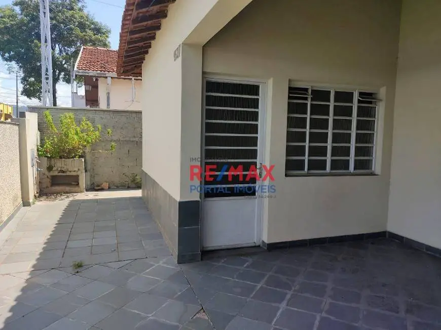 Foto 2 de Casa com 3 Quartos à venda, 118m² em Vale do Sol, São Pedro