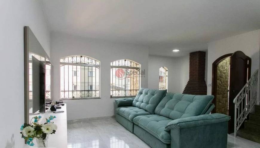 Foto 1 de Sobrado com 3 Quartos para venda ou aluguel, 286m² em Vila Carrão, São Paulo