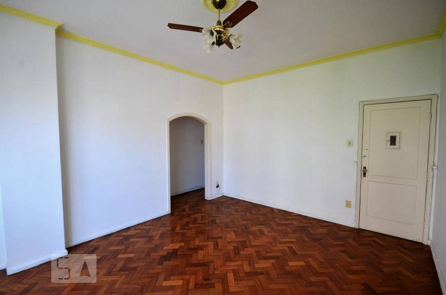 Foto 3 de Apartamento com 2 Quartos para alugar, 83m² em Humaitá, Rio de Janeiro