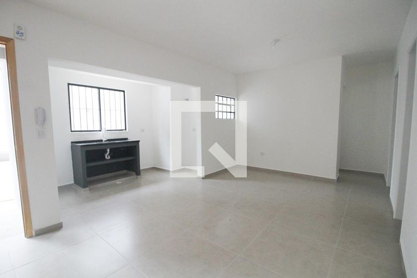 Foto 1 de Apartamento com 3 Quartos para alugar, 60m² em Água Fria, São Paulo