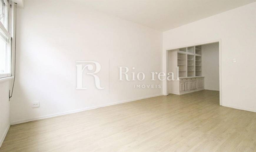Foto 4 de Apartamento com 3 Quartos à venda, 116m² em Leblon, Rio de Janeiro