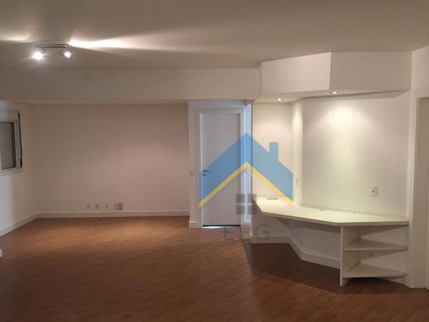 Foto 3 de Apartamento com 3 Quartos para alugar, 115m² em Vila Cruzeiro, São Paulo