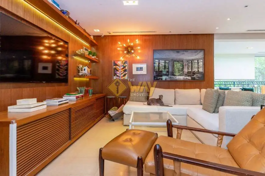 Foto 4 de Apartamento com 3 Quartos à venda, 156m² em Vila Olímpia, São Paulo