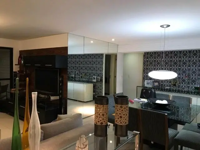 Foto 1 de Apartamento com 4 Quartos à venda, 156m² em Casa Forte, Recife