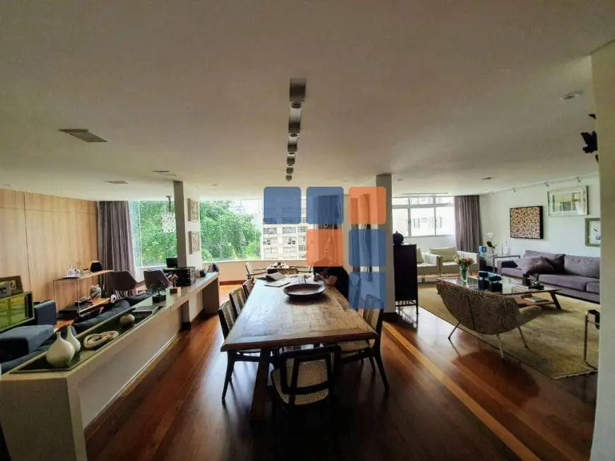Foto 4 de Apartamento com 4 Quartos à venda, 220m² em Lourdes, Belo Horizonte