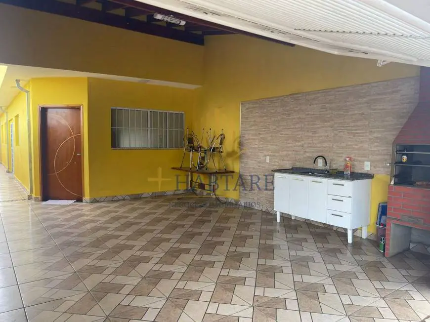 Foto 1 de Casa com 2 Quartos para alugar, 125m² em Taquara Branca, Hortolândia