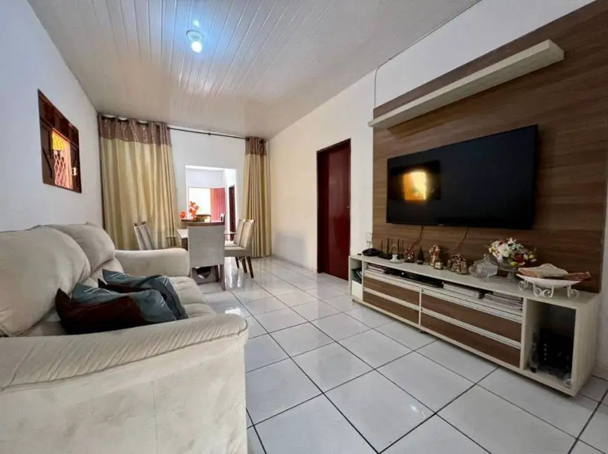 Foto 1 de Casa com 3 Quartos à venda, 155m² em Quintas, Natal