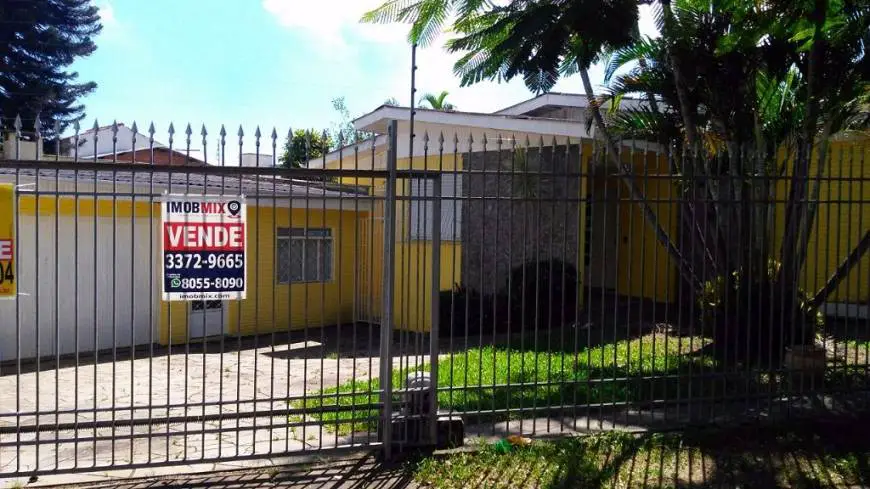 Foto 1 de Casa com 3 Quartos à venda, 310m² em São Sebastião, Porto Alegre
