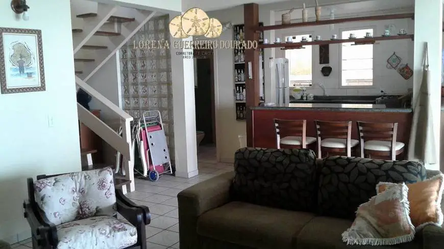 Foto 3 de Casa com 5 Quartos para alugar, 400m² em Morrinhos, Garopaba