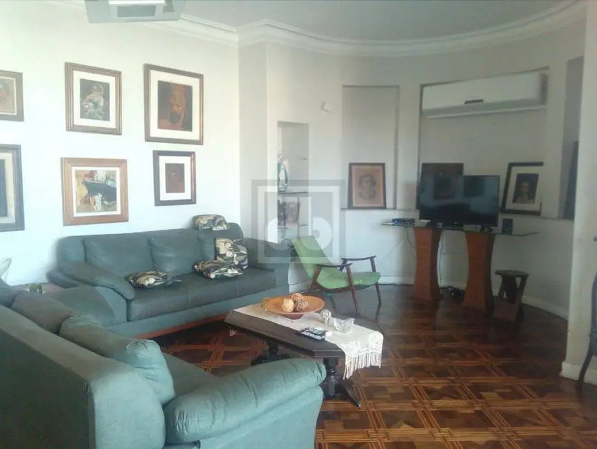 Foto 3 de Casa com 9 Quartos à venda, 324m² em Santa Teresa, Rio de Janeiro