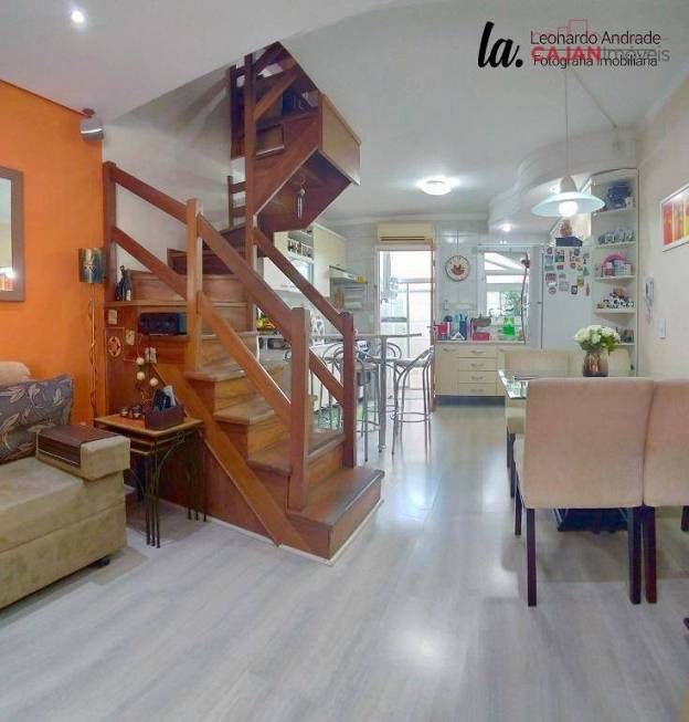 Foto 1 de Casa de Condomínio com 3 Quartos à venda, 92m² em Camaquã, Porto Alegre