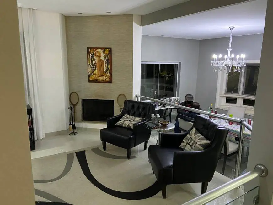 Foto 2 de Casa de Condomínio com 4 Quartos à venda, 311m² em Alphaville, Santana de Parnaíba