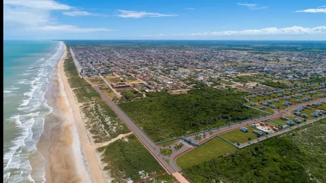 Foto 1 de Lote/Terreno à venda, 360m² em Guriri Sul, São Mateus
