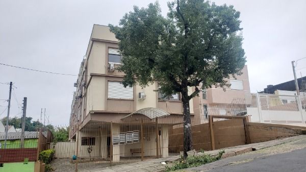 Foto 1 de Apartamento com 1 Quarto à venda, 39m² em Nonoai, Porto Alegre