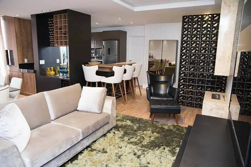 Foto 2 de Apartamento com 2 Quartos à venda, 131m² em Anita Garibaldi, Joinville