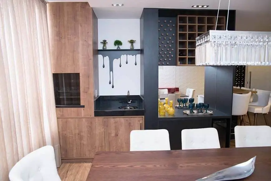 Foto 4 de Apartamento com 2 Quartos à venda, 131m² em Anita Garibaldi, Joinville