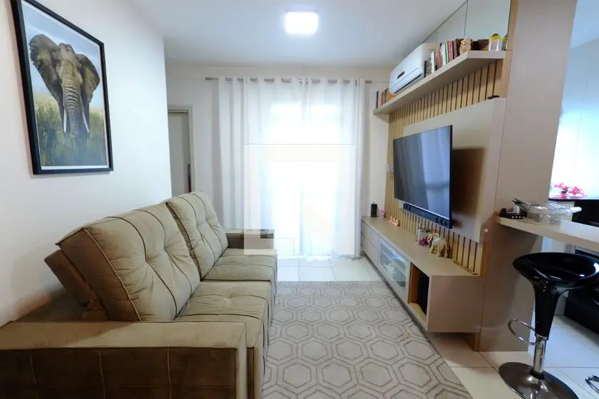 Foto 1 de Apartamento com 2 Quartos para alugar, 71m² em Barreiros, São José