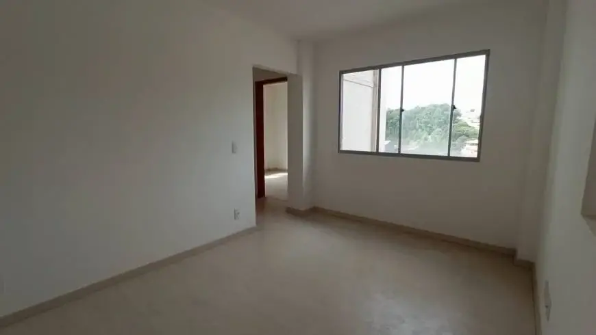 Foto 1 de Apartamento com 2 Quartos para alugar, 47m² em Santa Helena, Belo Horizonte