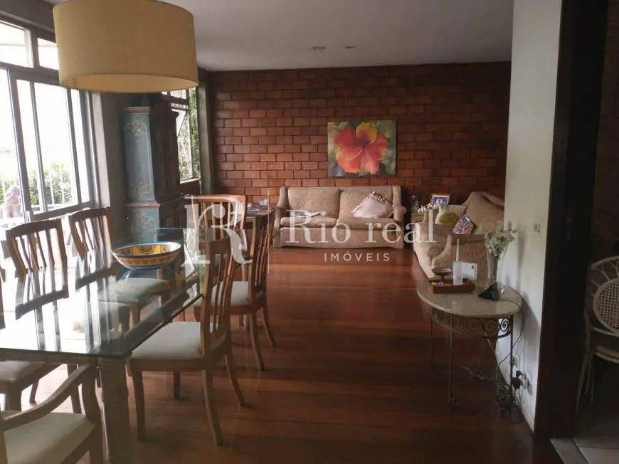 Foto 1 de Apartamento com 3 Quartos à venda, 172m² em Gávea, Rio de Janeiro