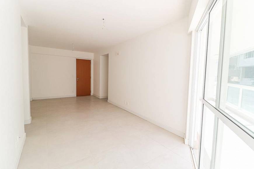 Foto 1 de Apartamento com 3 Quartos à venda, 116m² em Lagoa, Rio de Janeiro