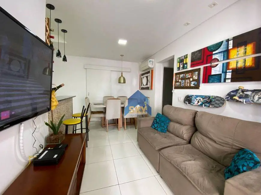Foto 1 de Apartamento com 3 Quartos à venda, 84m² em Marapé, Santos