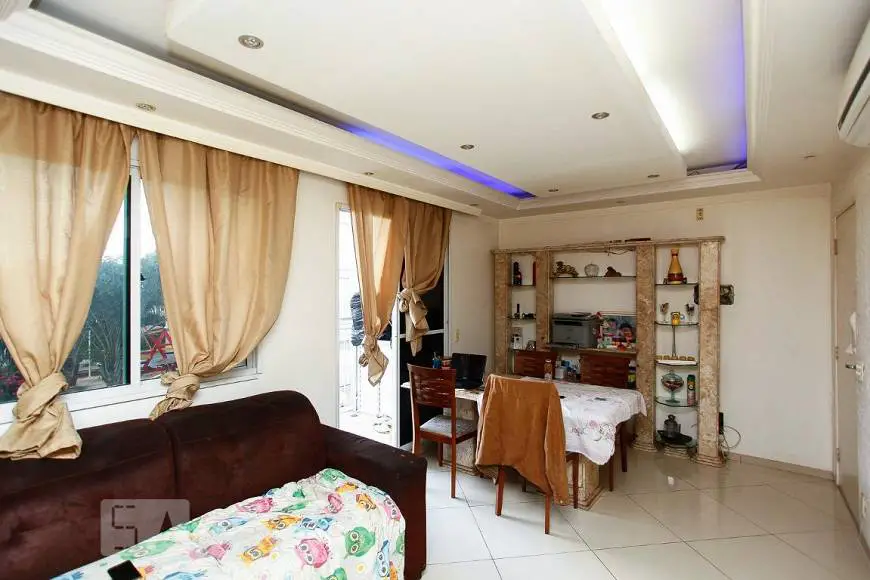 Foto 1 de Apartamento com 3 Quartos para alugar, 70m² em Vila Augusta, Guarulhos