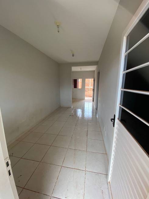 Foto 3 de Casa com 2 Quartos para alugar, 58m² em Paiaguás, Várzea Grande