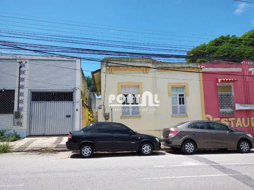 Foto 1 de Casa com 3 Quartos à venda, 85m² em Centro, Campos dos Goytacazes