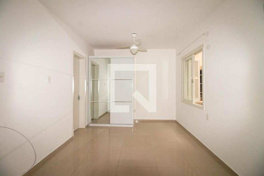 Foto 5 de Apartamento com 1 Quarto para alugar, 27m² em Independência, Porto Alegre