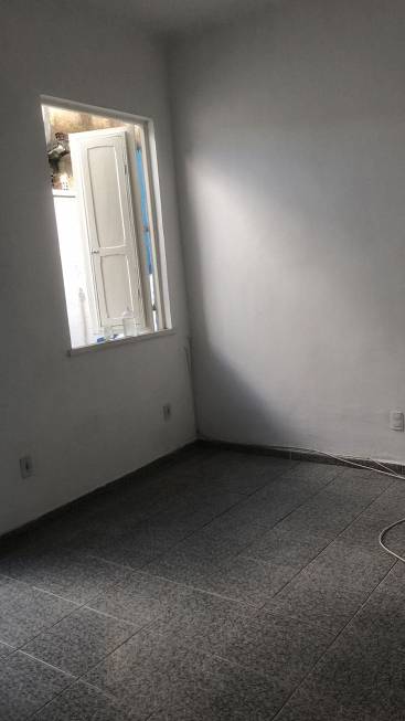 Foto 2 de Apartamento com 1 Quarto para alugar, 30m² em Magalhães Bastos, Rio de Janeiro