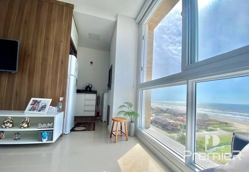 Foto 3 de Apartamento com 1 Quarto à venda, 45m² em Zona Nova, Capão da Canoa