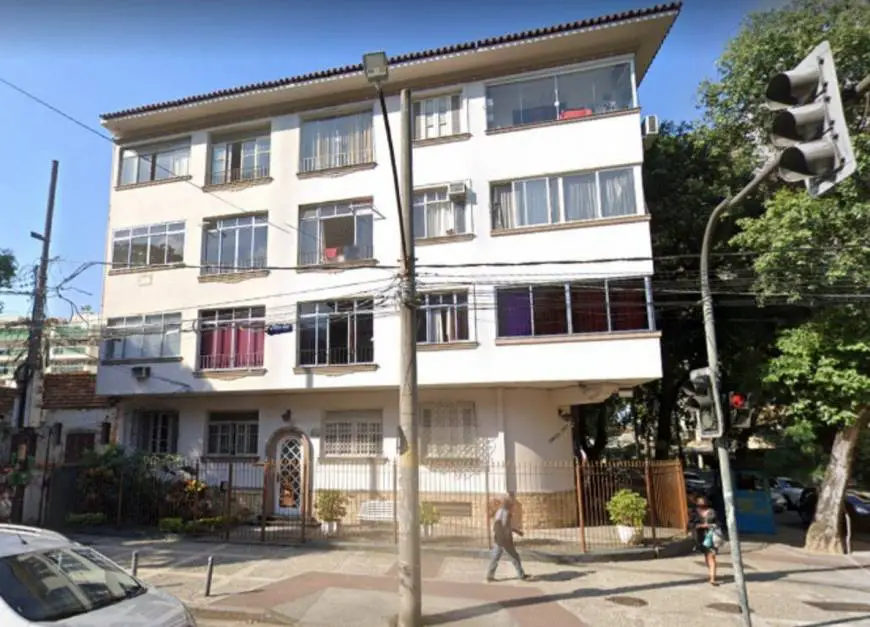 Foto 2 de Apartamento com 2 Quartos para alugar, 67m² em Grajaú, Rio de Janeiro