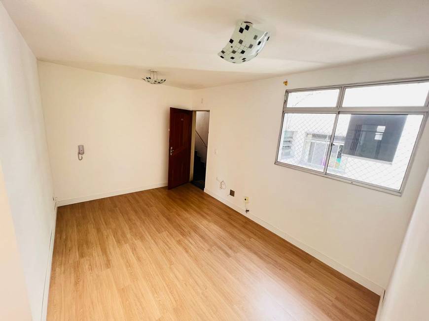 Foto 1 de Apartamento com 2 Quartos à venda, 55m² em São João Batista, Belo Horizonte