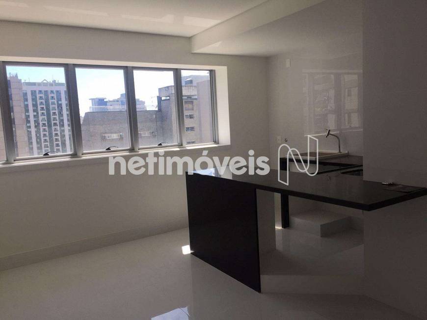 Foto 5 de Apartamento com 2 Quartos à venda, 76m² em Savassi, Belo Horizonte