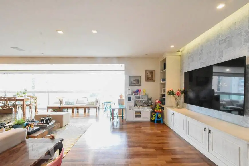 Foto 3 de Apartamento com 3 Quartos para alugar, 169m² em Brooklin, São Paulo