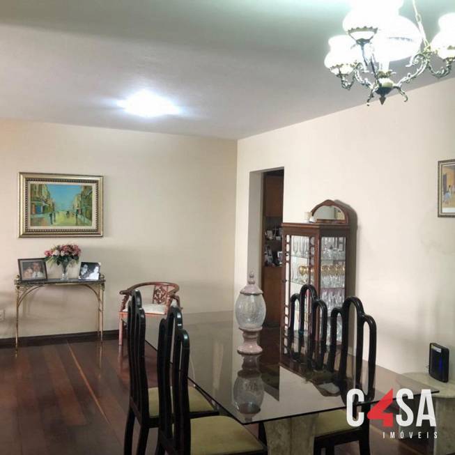 Foto 4 de Apartamento com 3 Quartos à venda, 180m² em Meireles, Fortaleza