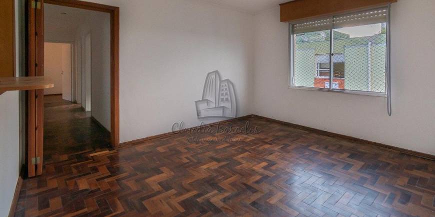 Foto 1 de Apartamento com 4 Quartos à venda, 79m² em Cristal, Porto Alegre