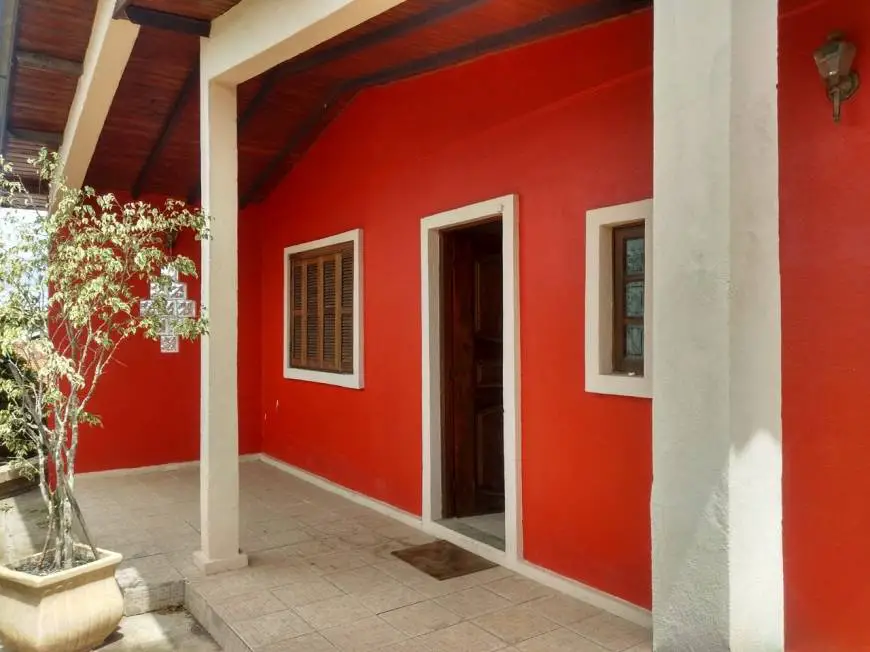 Foto 2 de Casa com 3 Quartos à venda, 200m² em Fiuza, Viamão