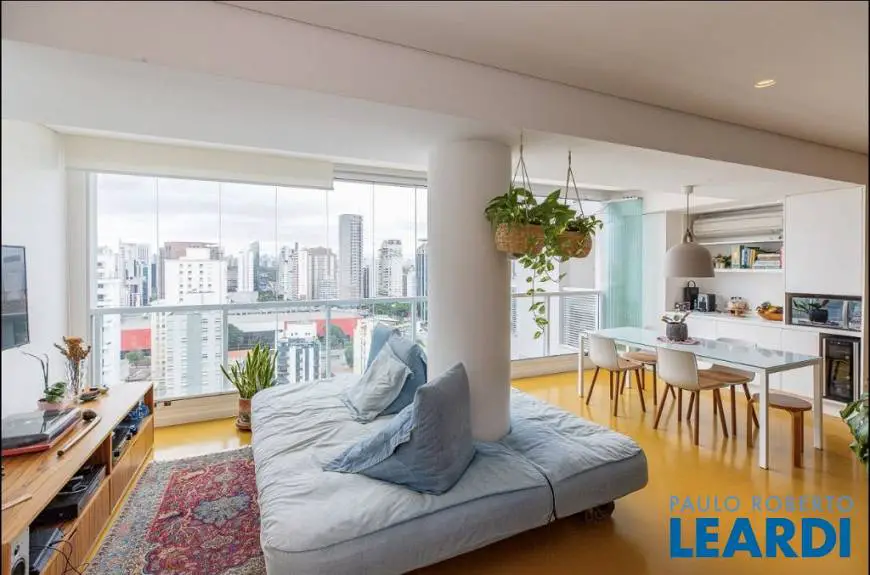 Foto 1 de Apartamento com 1 Quarto à venda, 67m² em Itaim Bibi, São Paulo