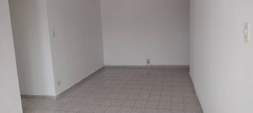 Foto 2 de Apartamento com 2 Quartos à venda, 66m² em Aparecida, Santos
