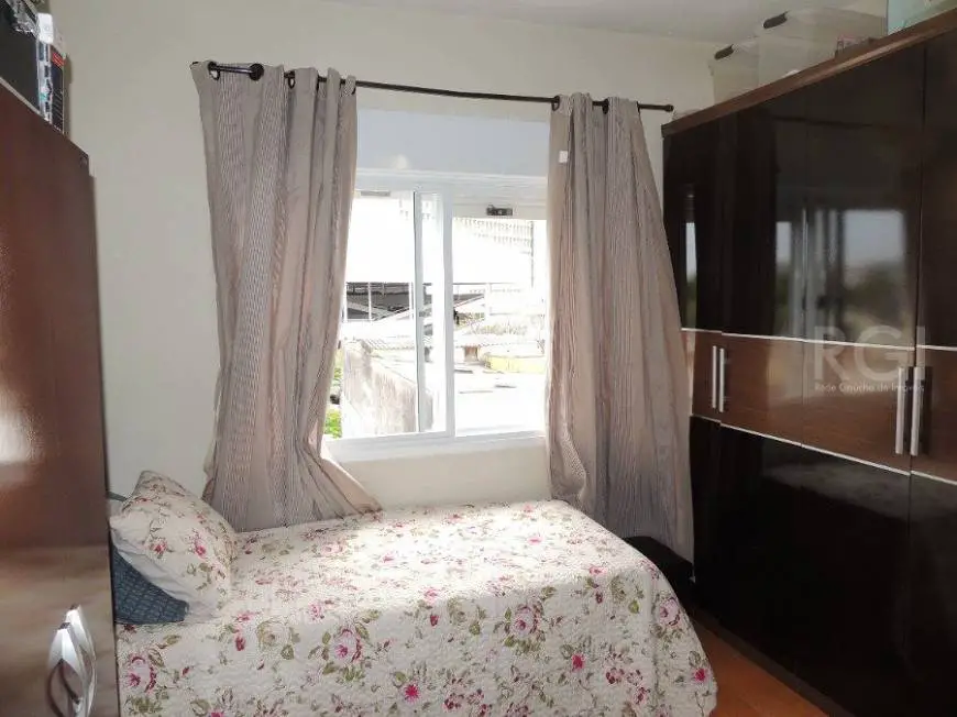 Foto 5 de Apartamento com 2 Quartos à venda, 82m² em Santa Cecília, Porto Alegre