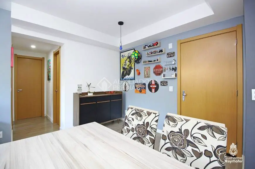 Foto 5 de Apartamento com 2 Quartos à venda, 60m² em Teresópolis, Porto Alegre