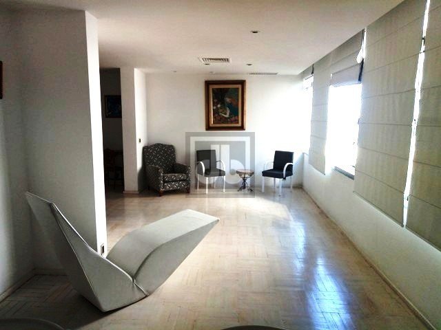 Foto 5 de Apartamento com 3 Quartos para alugar, 328m² em Copacabana, Rio de Janeiro