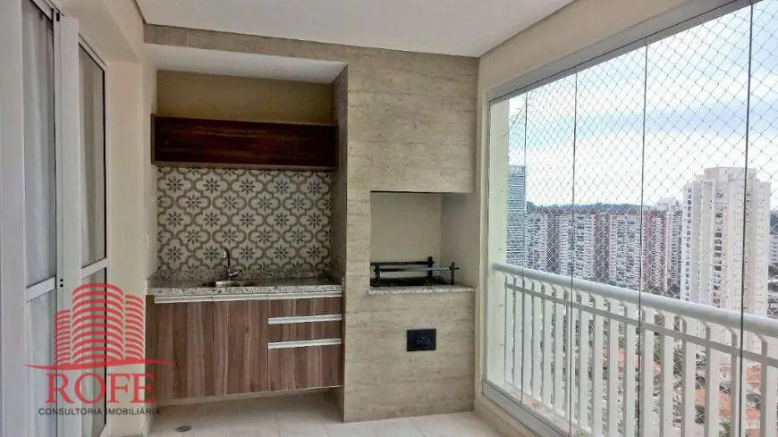 Foto 1 de Apartamento com 3 Quartos para alugar, 154m² em Granja Julieta, São Paulo