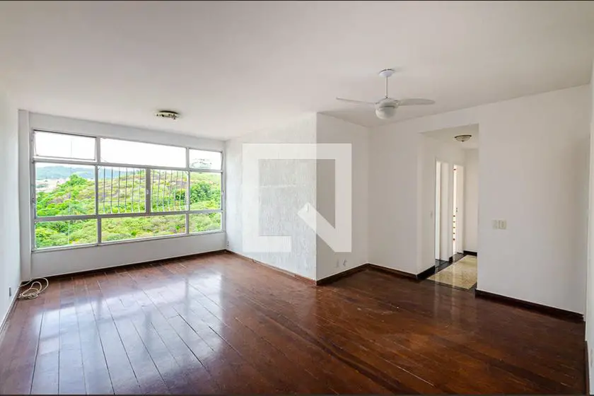 Foto 1 de Apartamento com 3 Quartos para alugar, 125m² em Icaraí, Niterói