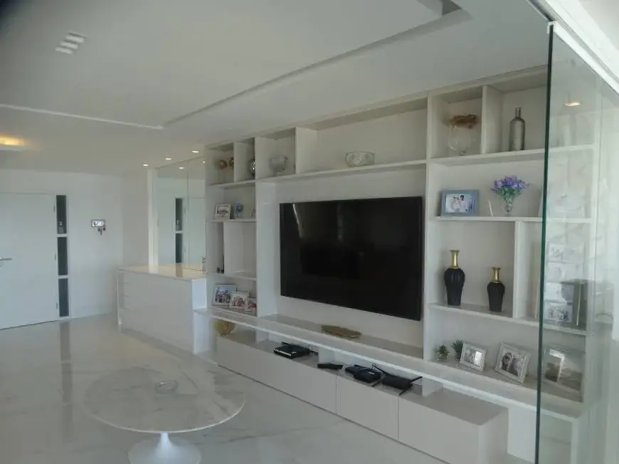 Foto 5 de Apartamento com 3 Quartos para alugar, 212m² em Piatã, Salvador