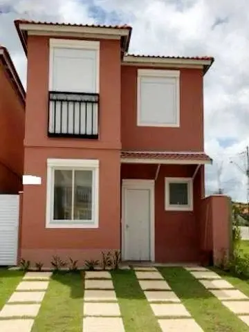 Foto 1 de Casa com 2 Quartos para alugar, 90m² em Maria Ortiz, Vitória