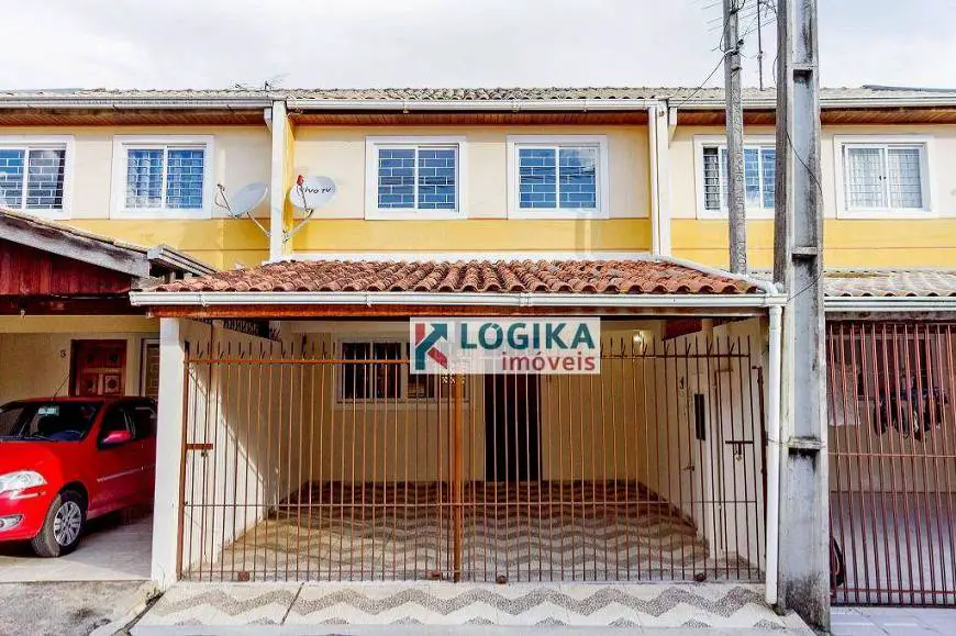 Foto 1 de Casa de Condomínio com 3 Quartos à venda, 67m² em Xaxim, Curitiba