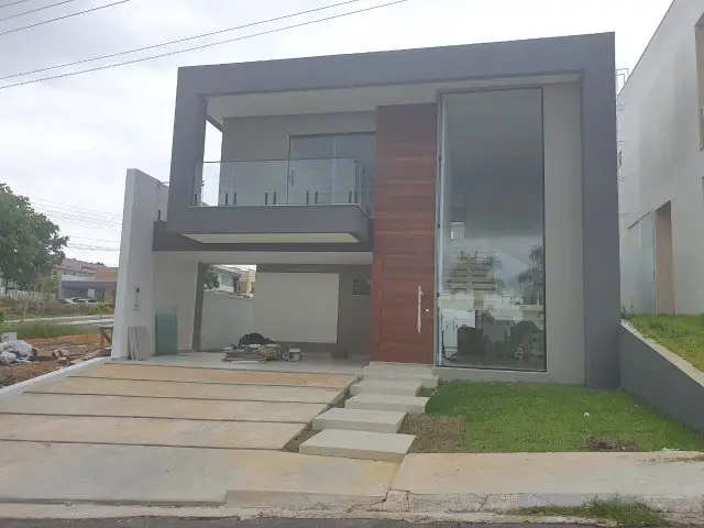 Foto 1 de Casa de Condomínio com 4 Quartos à venda, 255m² em Tarumã, Manaus