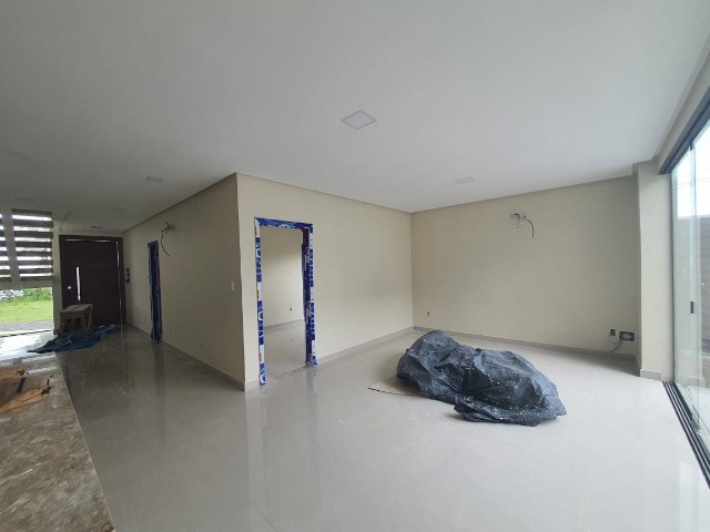 Foto 4 de Casa de Condomínio com 4 Quartos à venda, 255m² em Tarumã, Manaus